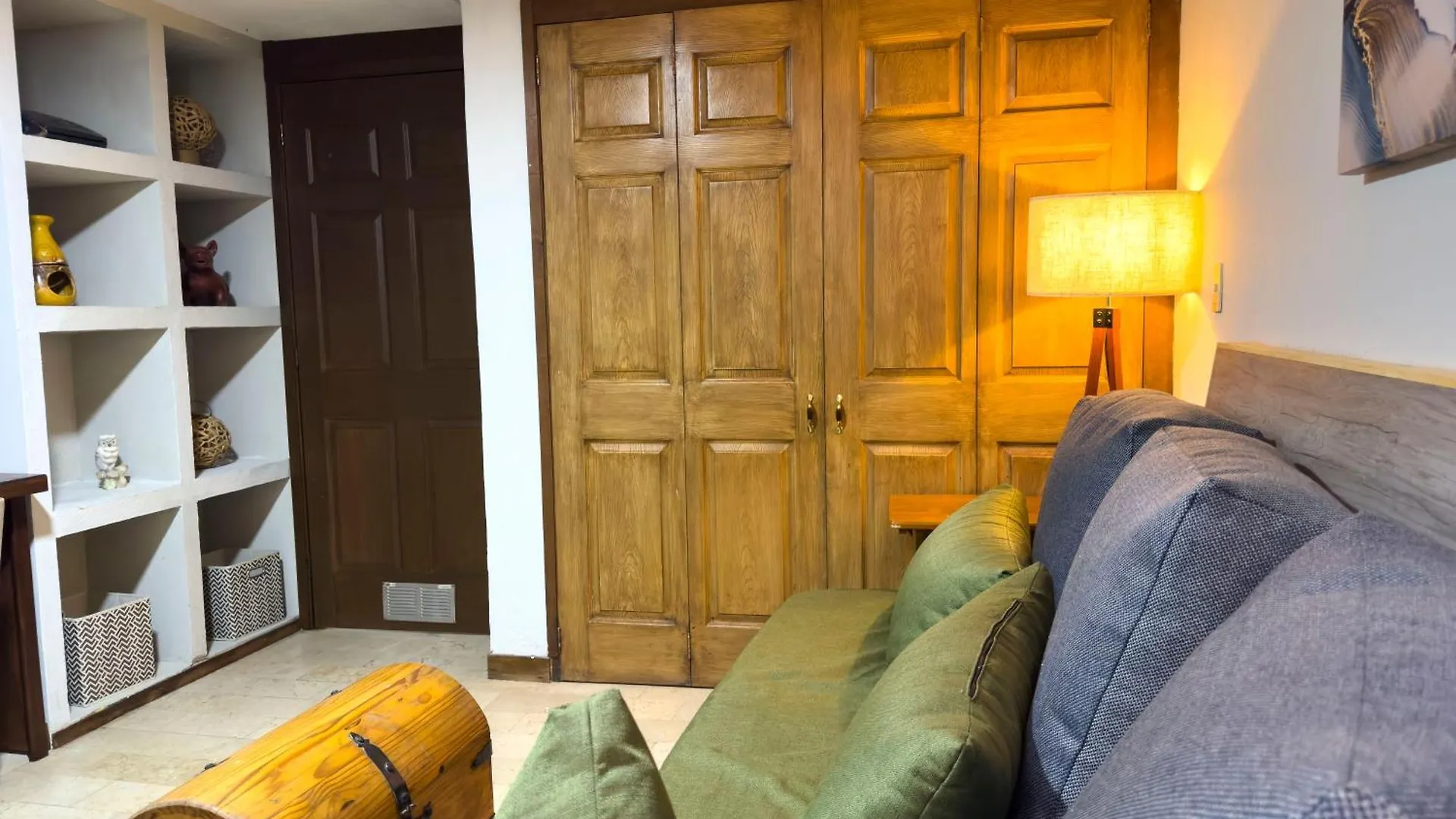 Casa Isabel Villa Guadalajara 0*,